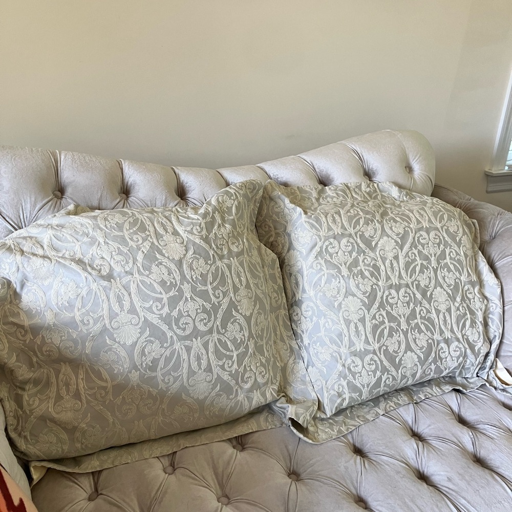 Set of 2 Frette Brocade Euroshams
